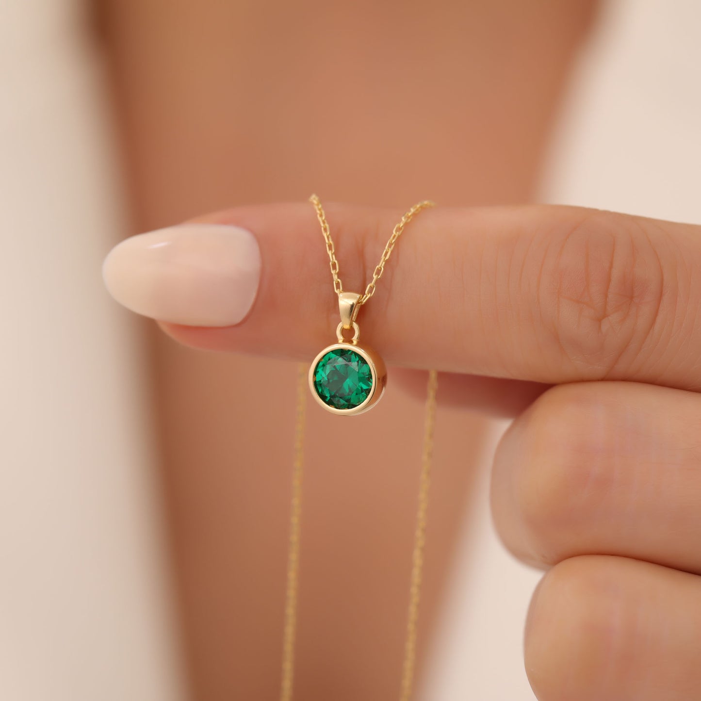 Round Emerald Bezel Necklace in 14K Solid Gold | May Birthstone Pendant