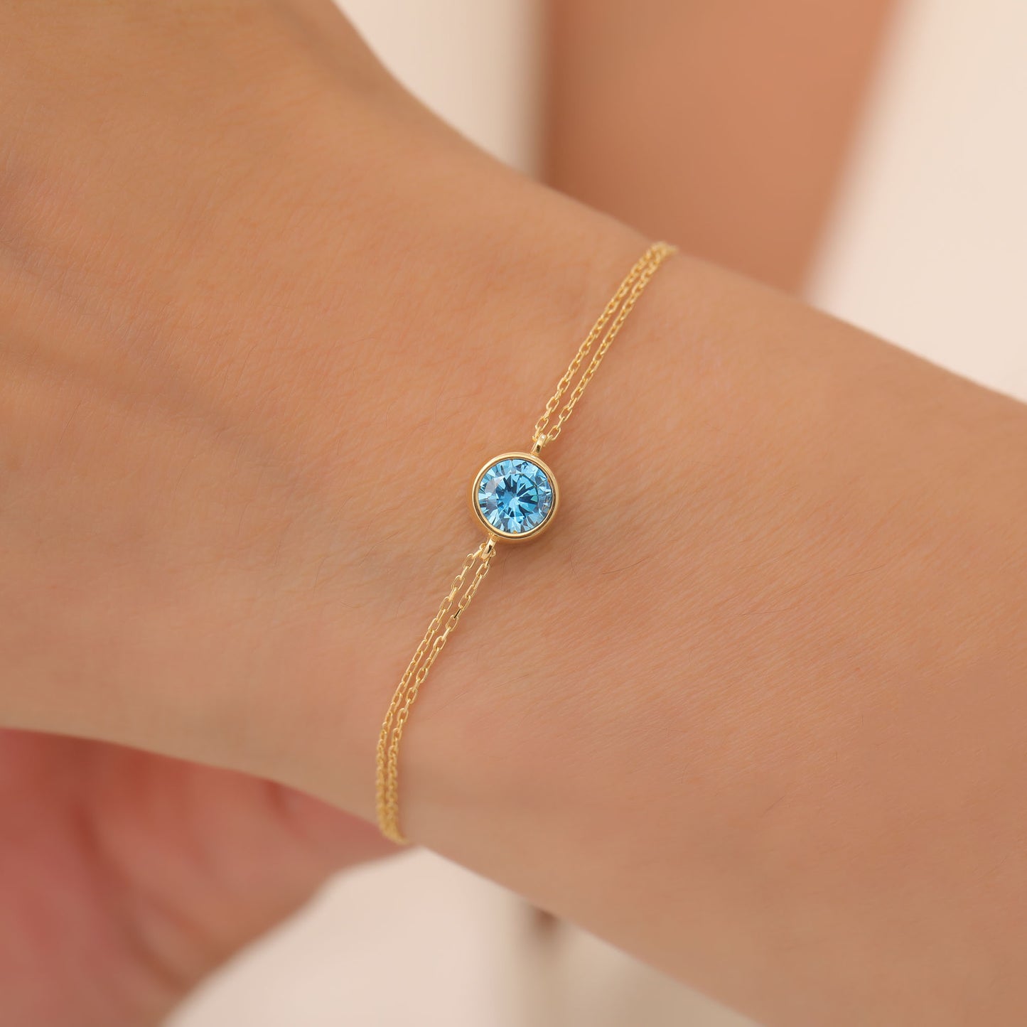 Round Blue Topaz Bezel Bracelet in 14K Solid Gold | December Birthstone