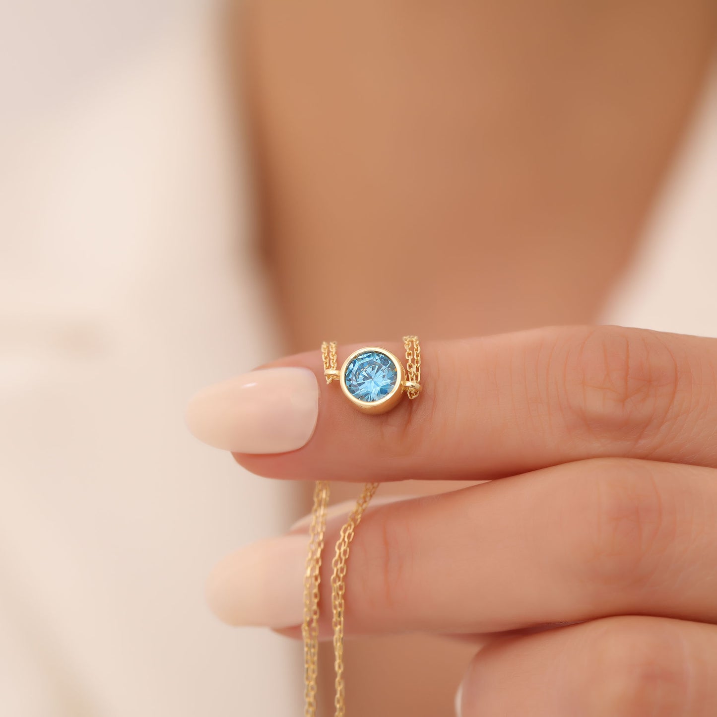 Round Blue Topaz Bezel Bracelet in 14K Solid Gold | December Birthstone