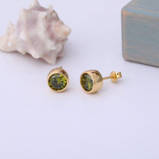 Round Peridot Bezel Stud Earrings in 14K Solid Gold | August Birthstone