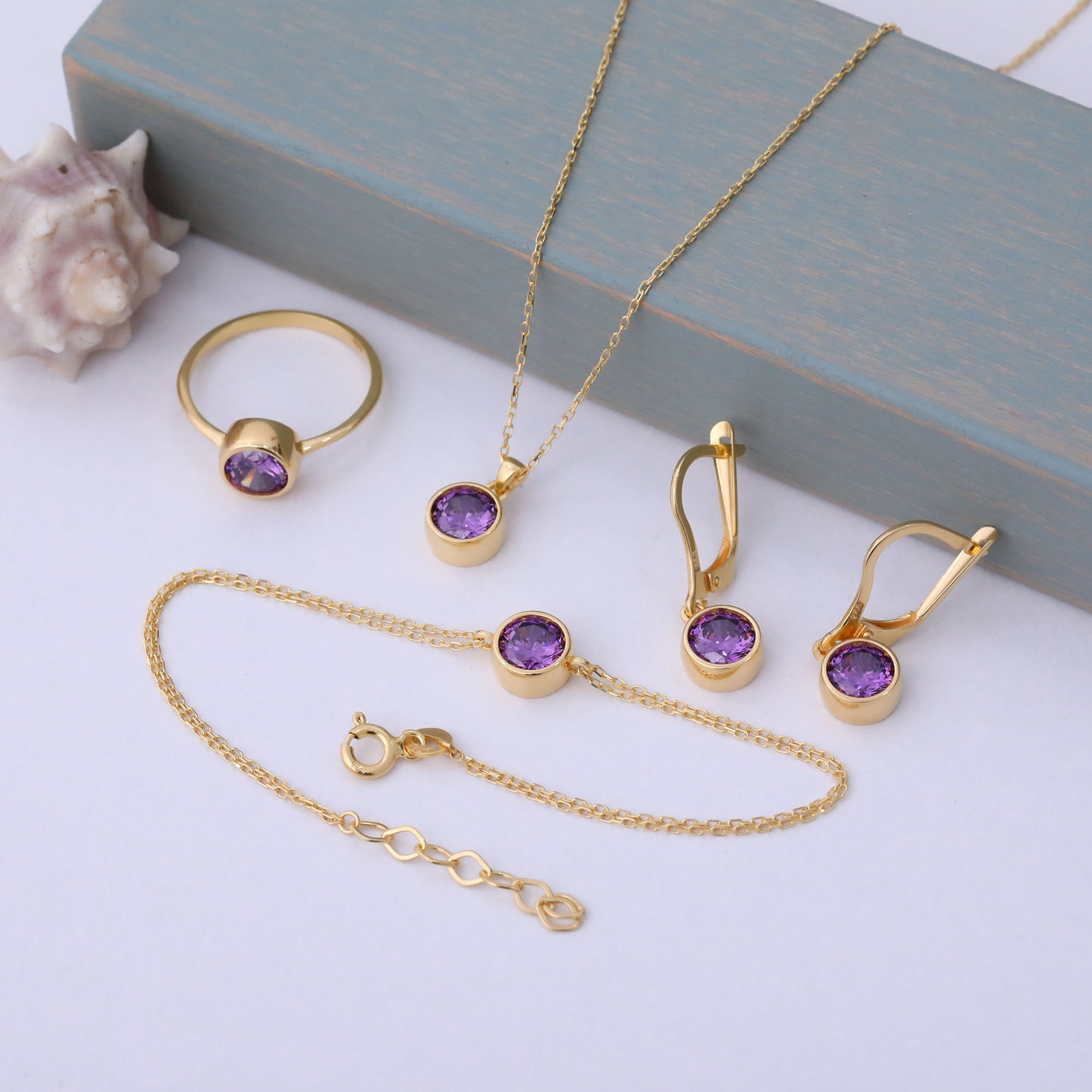 Round Amethyst Bezel Necklace in 14K Solid Gold | February Birthstone Pendant