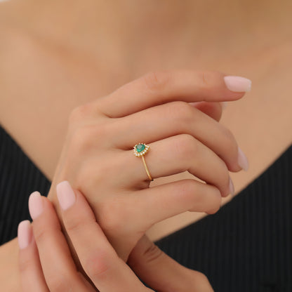 Emerald Heart Ring by 16 Real Diamonds in 14K Solid Gold, May Birthstone Jewelry