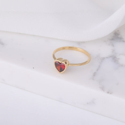 Heart Garnet Bezel Ring in 14K Solid Gold, January Birthstone Jewelry