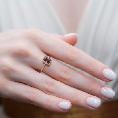 Amethyst Rectangle Ring 14K Solid Gold, February Birthstone, Baguette Cut Design