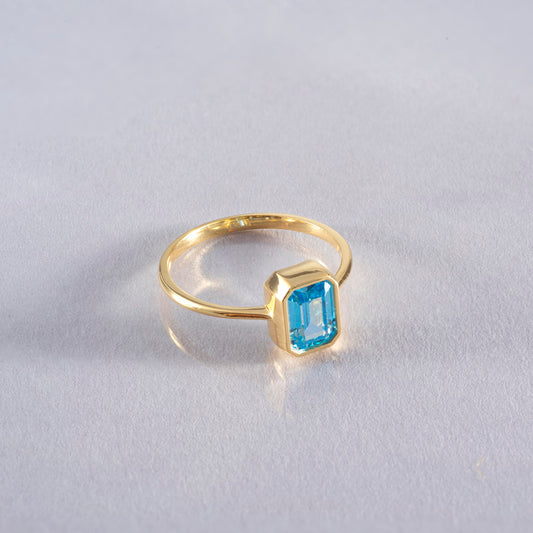 Blue Topaz Rectangle Ring 14K Solid Gold, December Birthstone, Baguette Cut Design