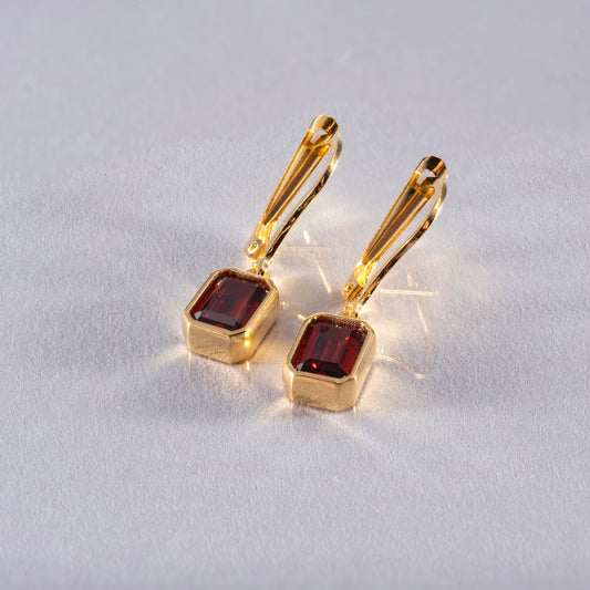 Rectangle Garnet Dangling Earrings in 14K Solid Gold, January Birthstone Baguette Cut Jewelry