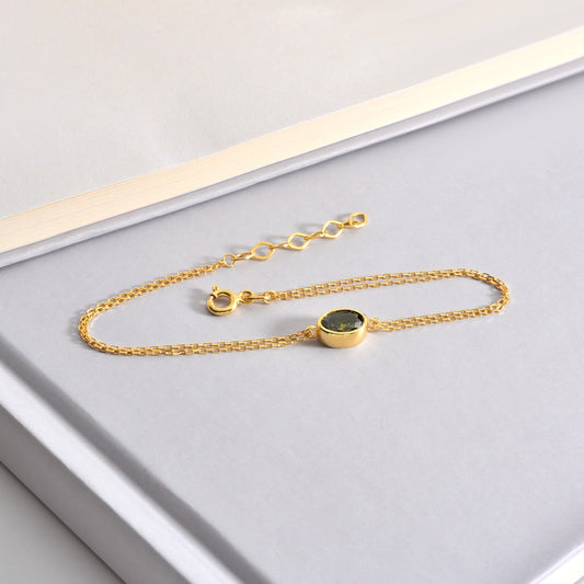 Oval Peridot Bezel Bracelet in 14K Solid Gold, August Birthstone