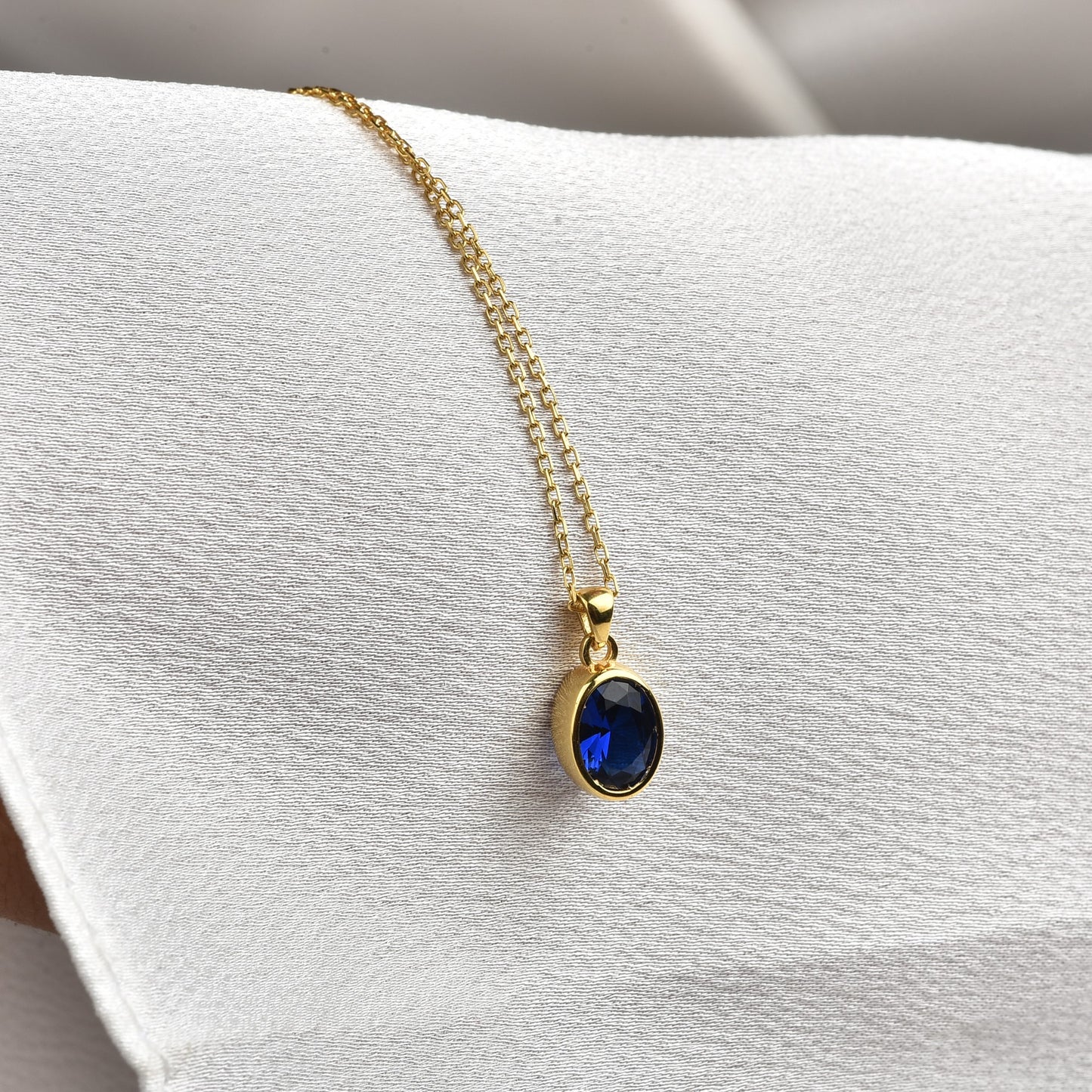 Oval Sapphire Bezel Necklace 14K Solid Gold, September Birthstone Charm Pendant