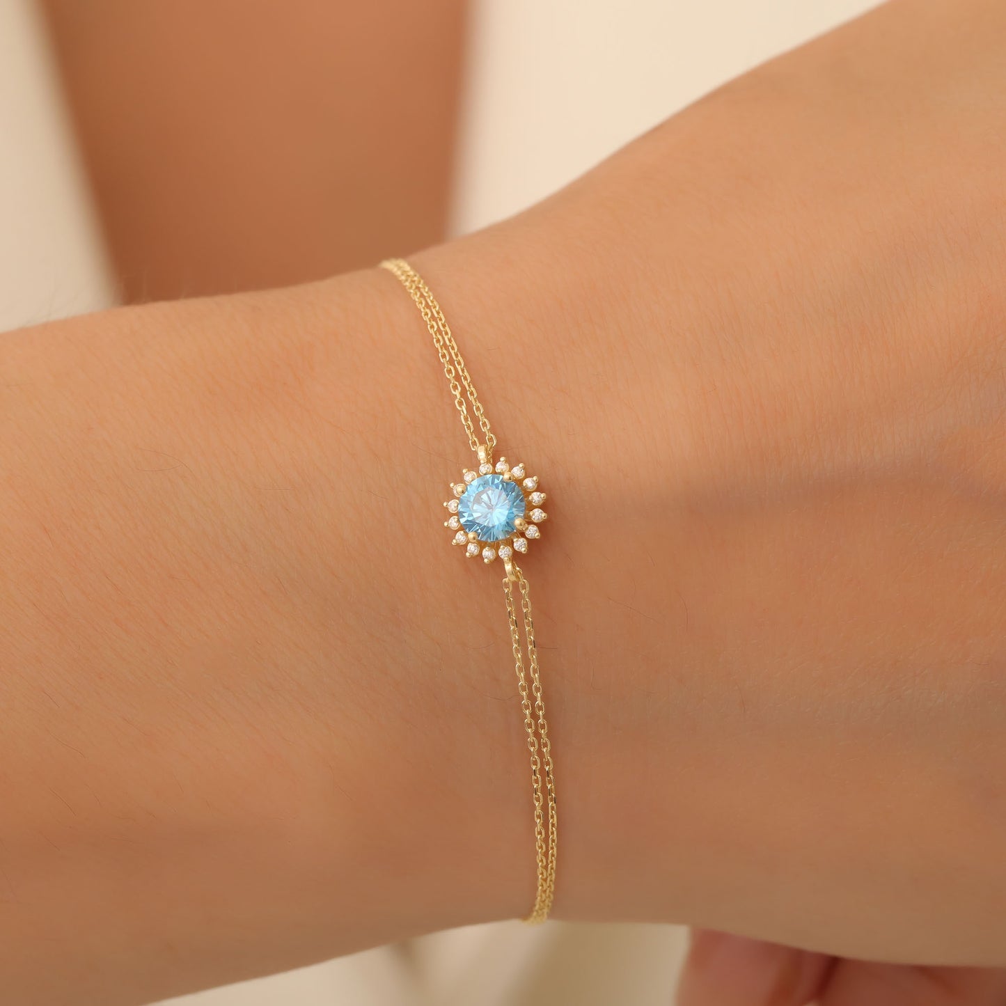 14K Solid Gold Blue Topaz Bracelet in Round Shape Surrounded by Real Diamonds, Birthstone Jewelry for December Gifts