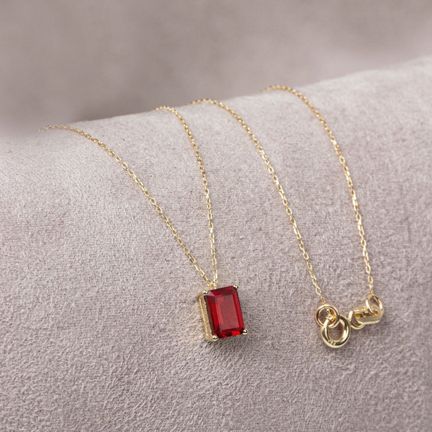 14K Solid Gold Rectangle Garnet Necklace, Minimalist Necklace, Garnet Necklace, January Birthstone Necklace, Rectangle Necklace,Gift Jewelry