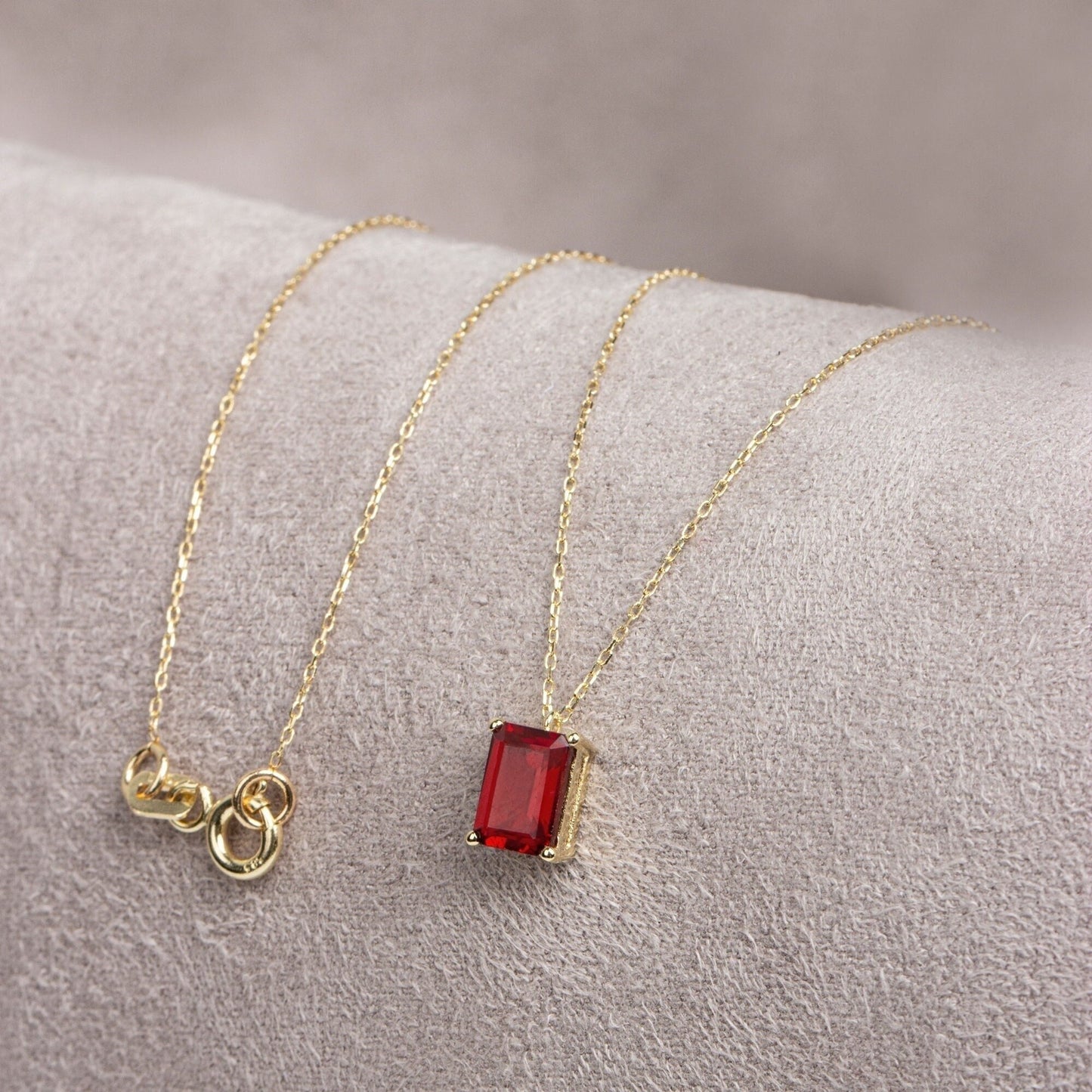 14K Solid Gold Rectangle Garnet Necklace, Minimalist Necklace, Garnet Necklace, January Birthstone Necklace, Rectangle Necklace,Gift Jewelry