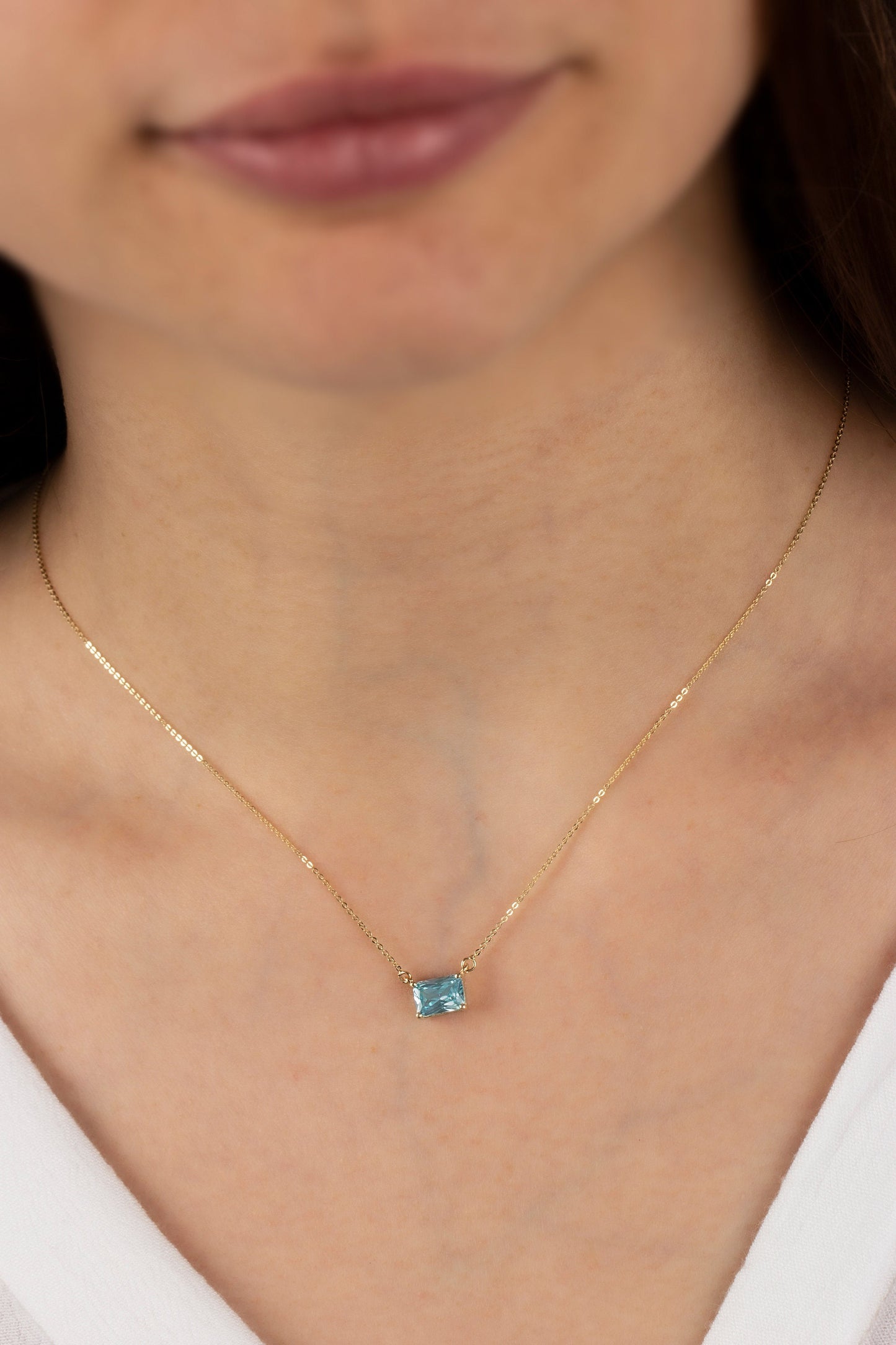 Horizontal Rectangle Aquamarine Necklace 14K Solid Gold, March Birthstone Double Link Rectangle, Perfect Gift for Mother's Day - Wife