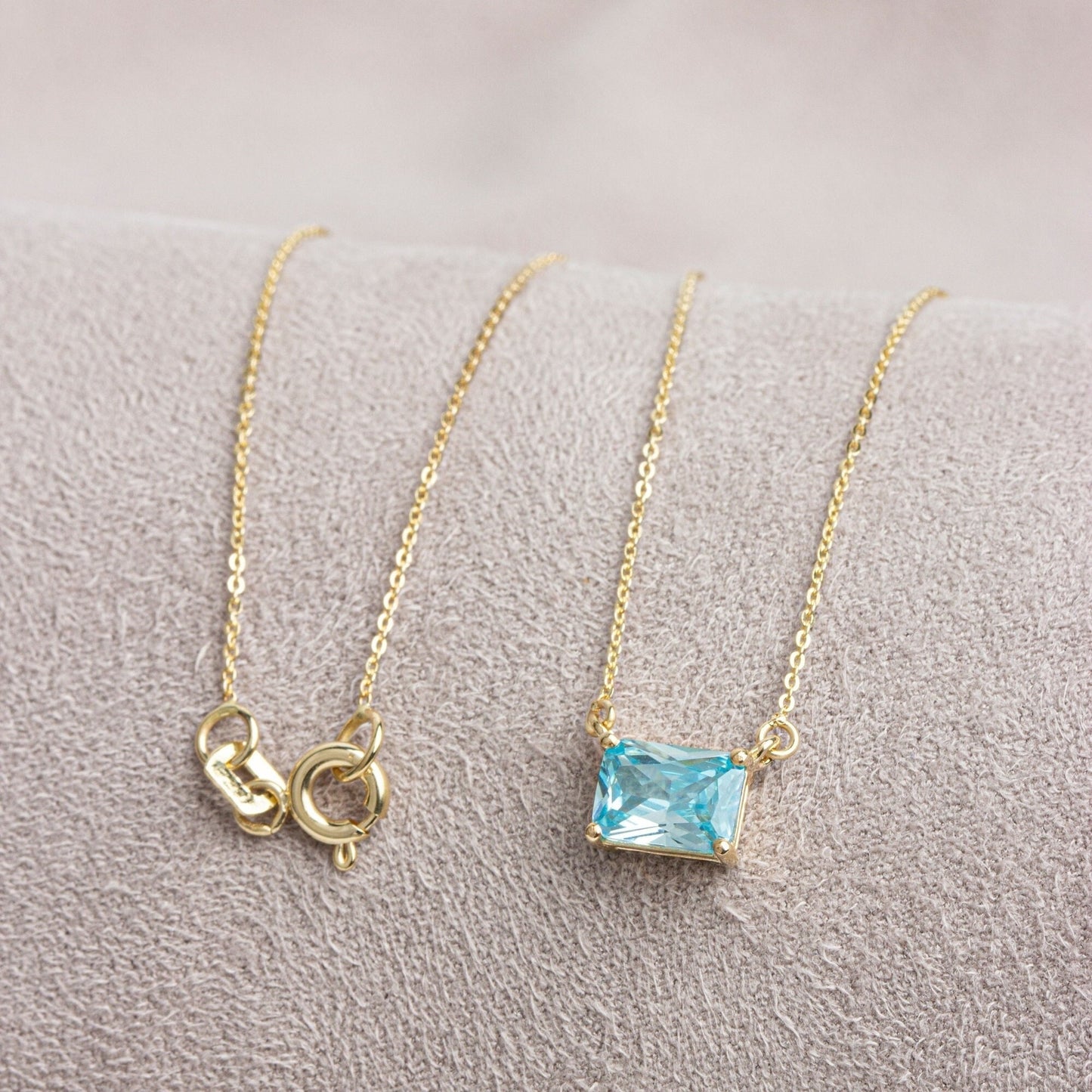 Horizontal Rectangle Aquamarine Necklace 14K Solid Gold, March Birthstone Double Link Rectangle, Perfect Gift for Mother's Day - Wife