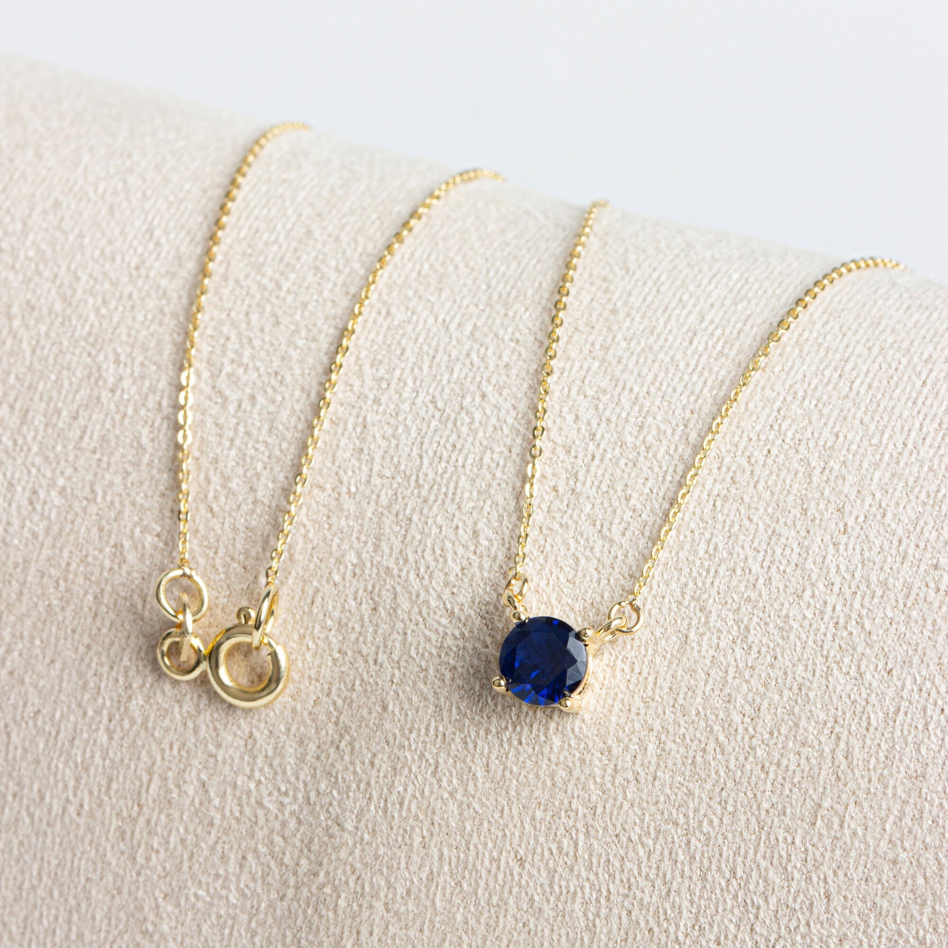 Round Double Link Sapphire Necklace 14K Solid Gold, Minimalist Elegant Necklace, Perfect Gift for Mother's Day - Girlfriend - Wife