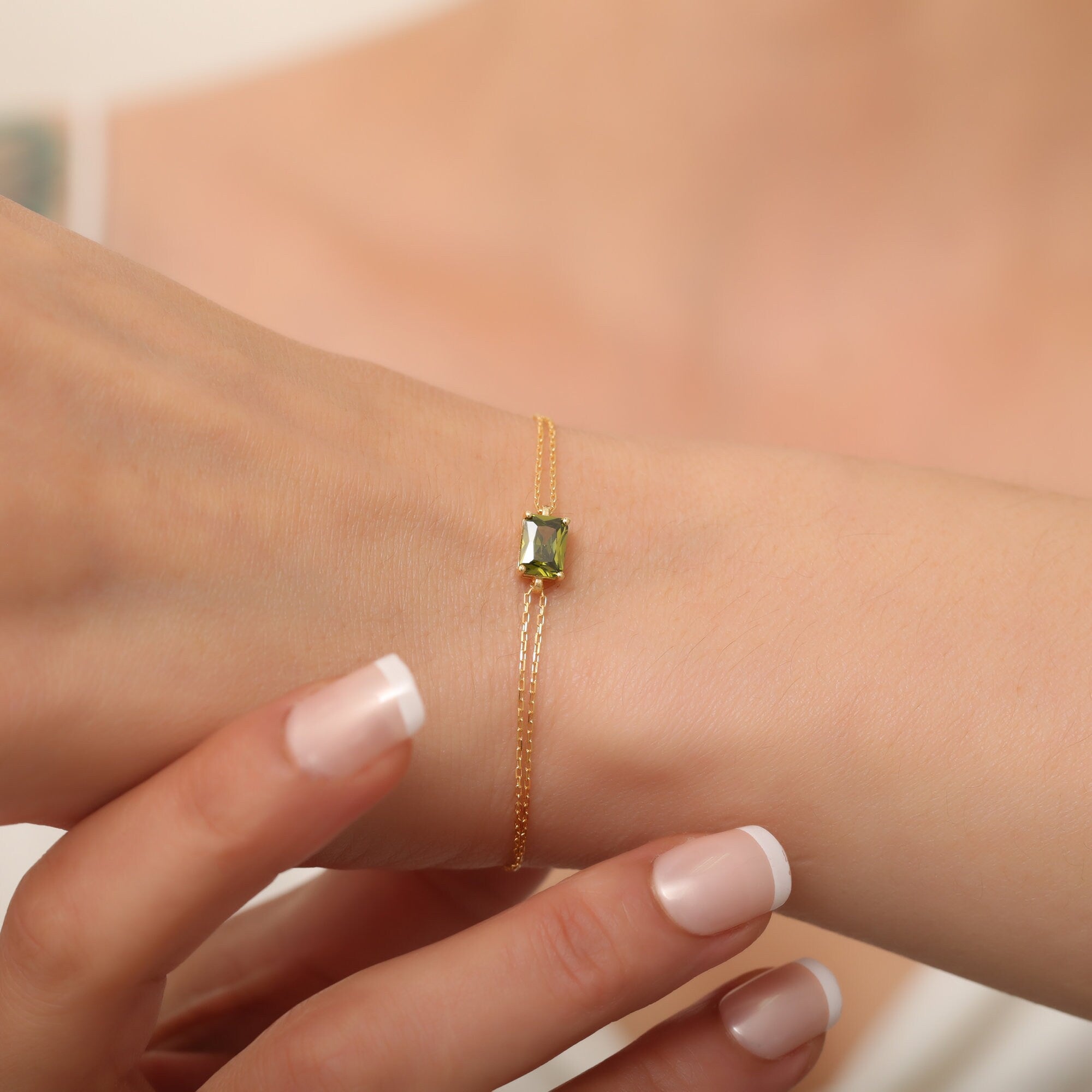 14K Solid Gold Rectangle Peridot Bracelet, Gold Bracelet, Baguette Peridot Bracelet, Gifts for Girlfriend, Christmas Gift, August Birthstone