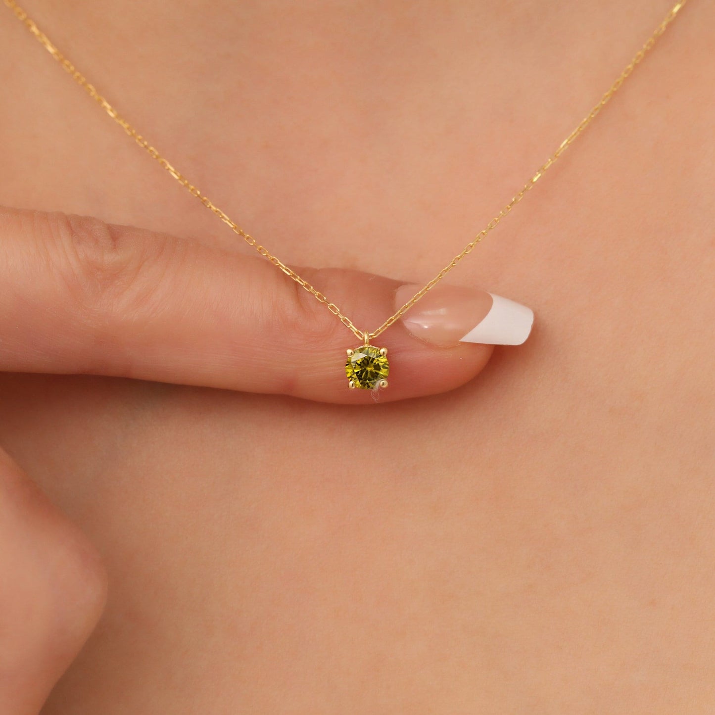 Round Peridot Necklace 14K Solid Gold, Minimalist Birthstone Jewelry, Peridot Stylish Design, Perfect Gift for Mother's Day Girlfriend Wife